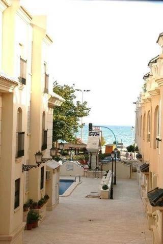 Duquesa Beach 1ª Linea De Mar 托雷维耶哈 外观 照片